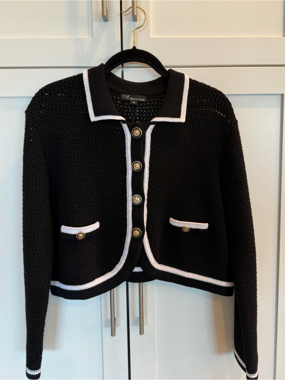 METRIC KNITS LONG SLEEVE OPEN KNIT SWEATER SIZE M Fits like a Small